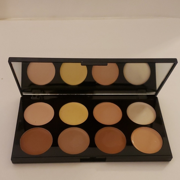 Palette - Picture 2 of 6